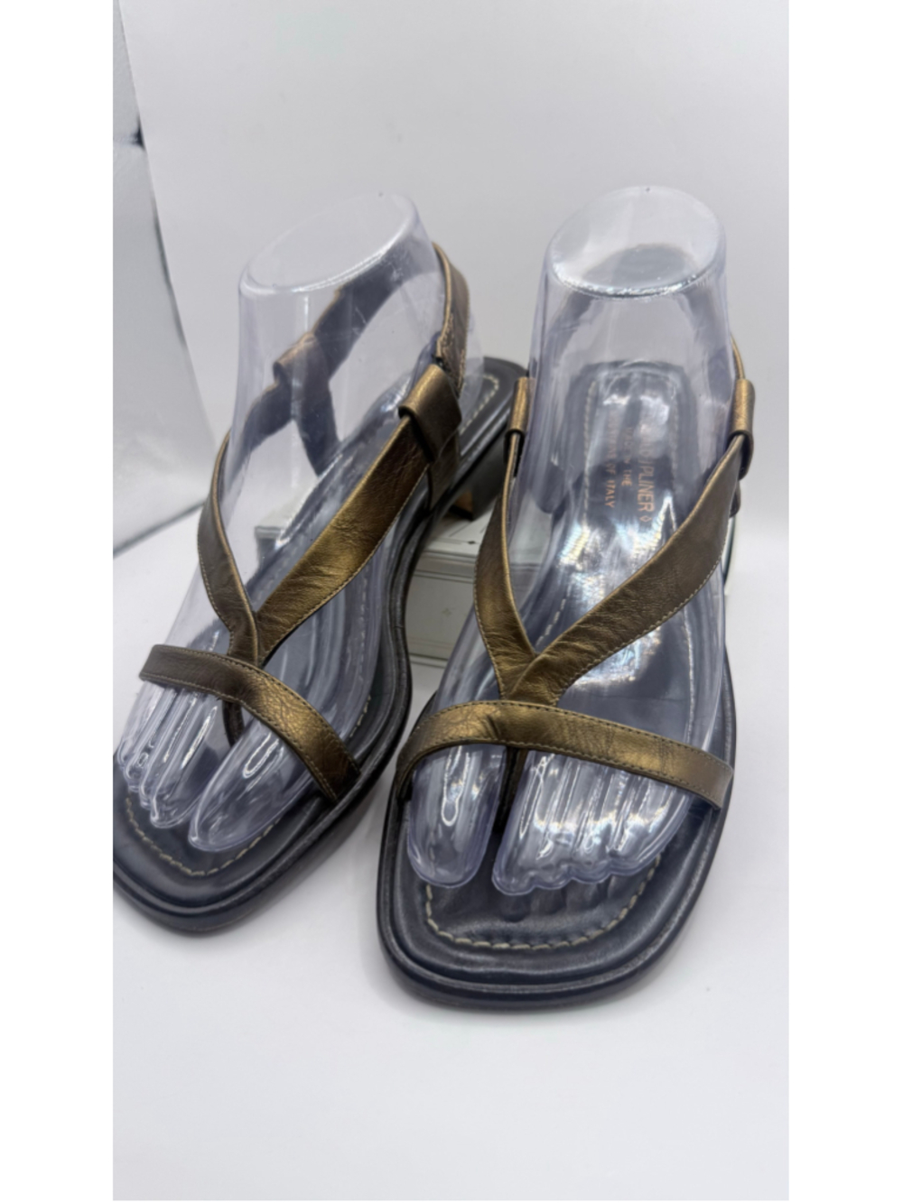 Women's Donald J Pliner Sandals Size 7 Bronze Brown Leather